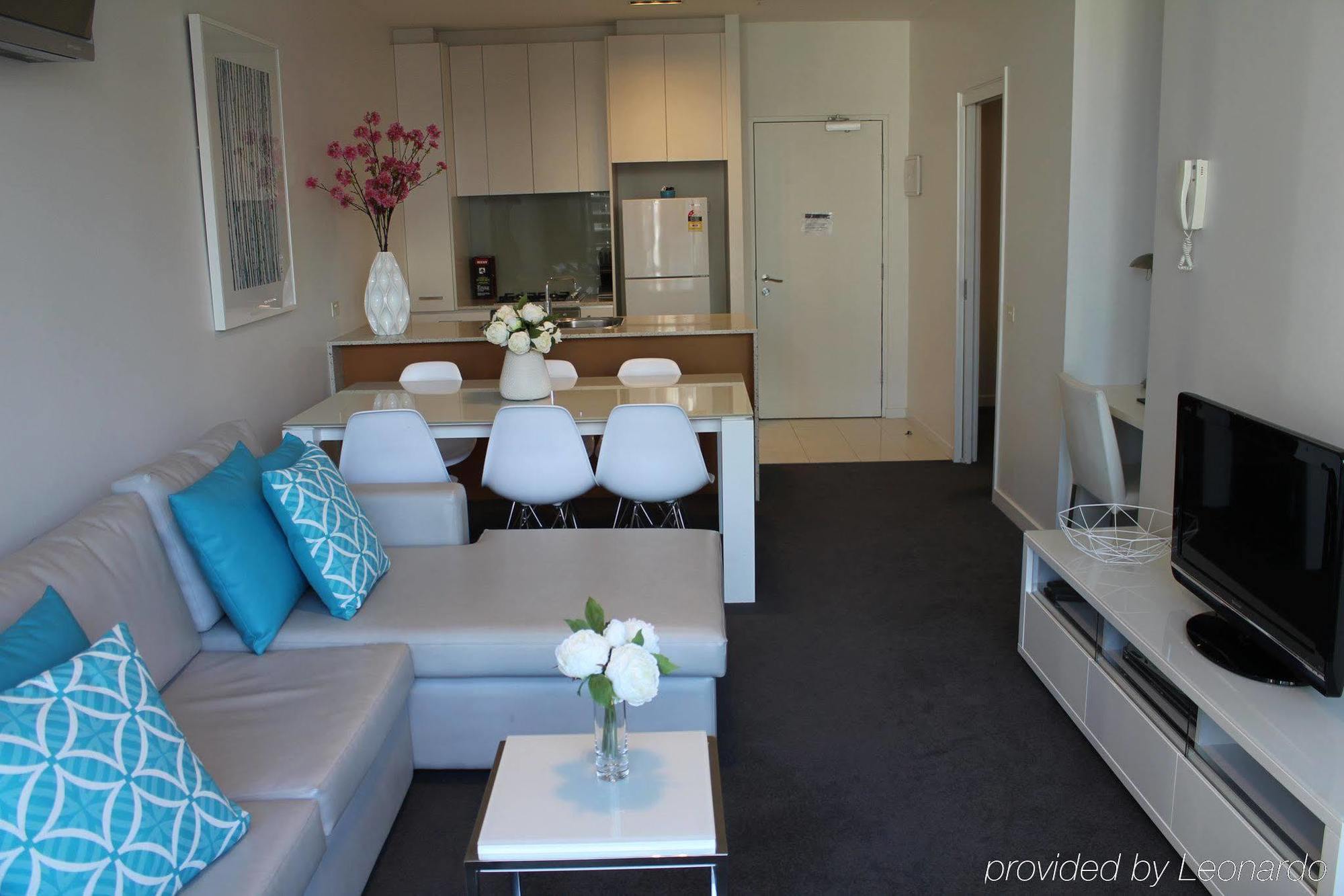 Milano Serviced Apartments Мелбърн Екстериор снимка